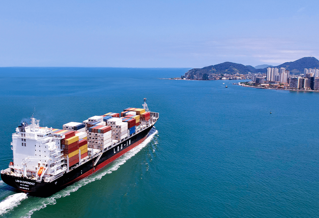 Log-In ship transporting containers along the Brazilian coast